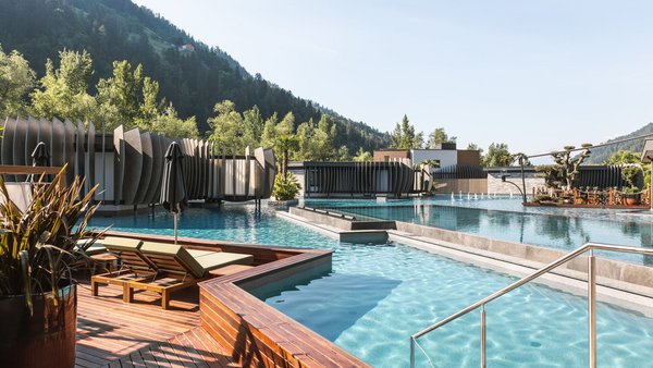 Images of the luxury lodge in South Tyrol